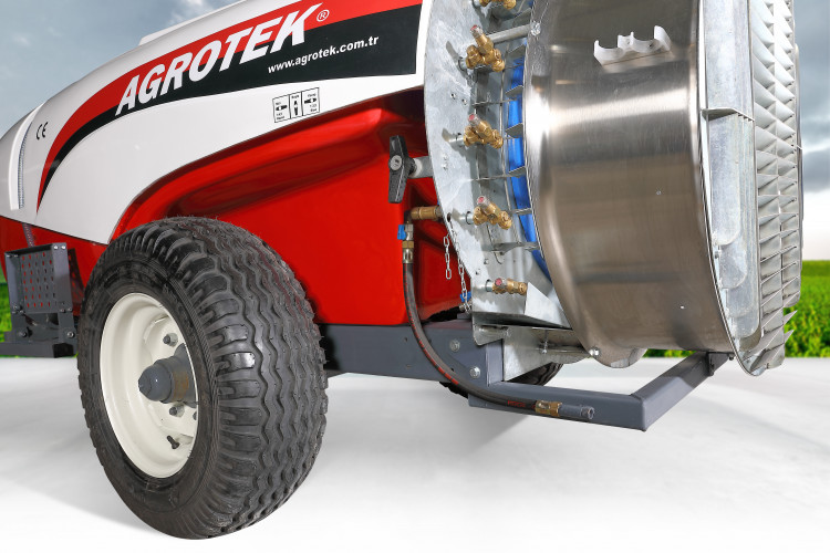 Agrofer 1200L Pro